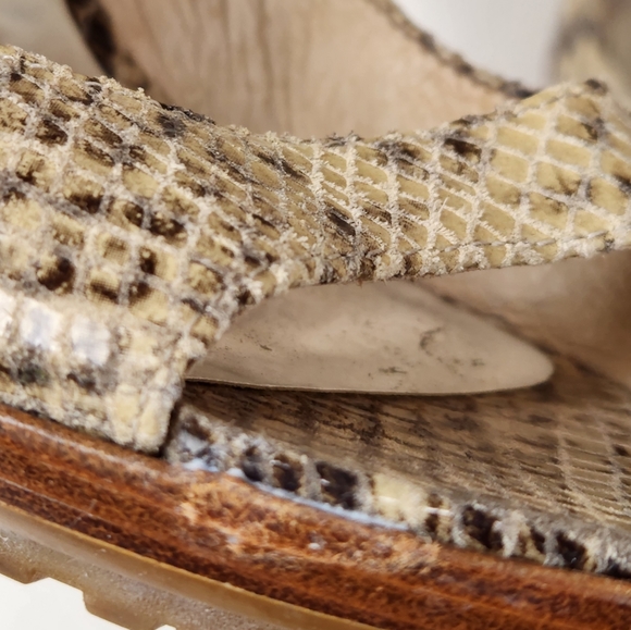 Michael Kors Chic Python Pattern Leather Peep Toe Heels Size 8M - Picture 11 of 16